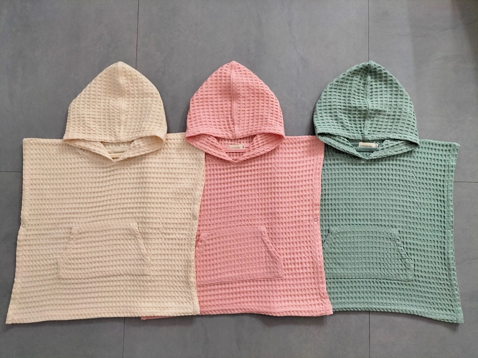 Beach Poncho Towel Child Bath Pool HOODED 100% Organic Cotton for Kids 0 to 10 y gallery