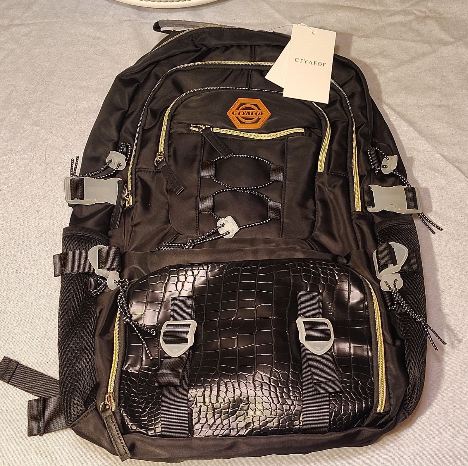CTYAEOF Black Nylon Hiking Backpack Crocodile Pattern, Padded Straps