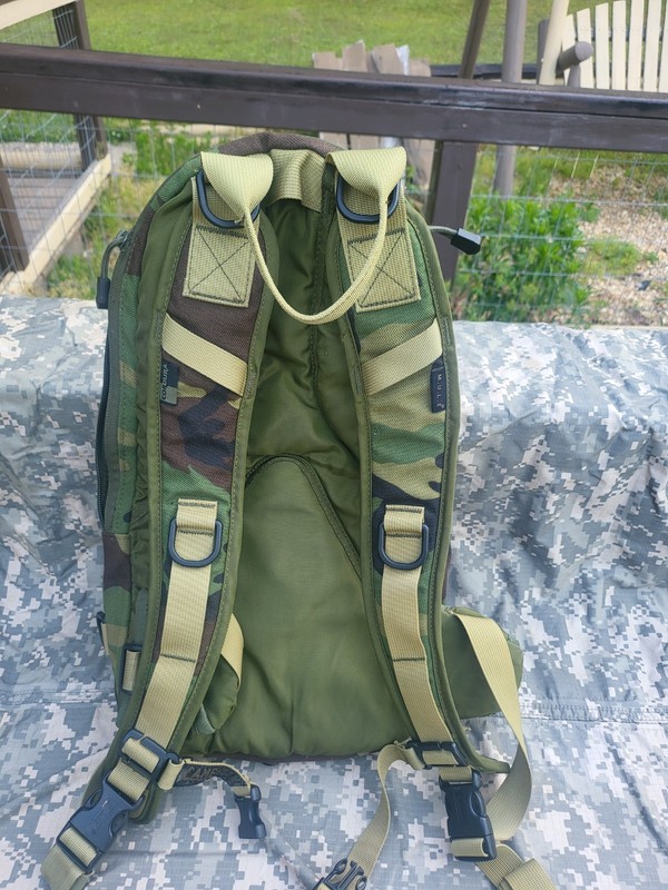 Camelbak, 5.11, Blackhawk,  Eagle, Condor, LBT, USGI - MULE Backpack Lot 4