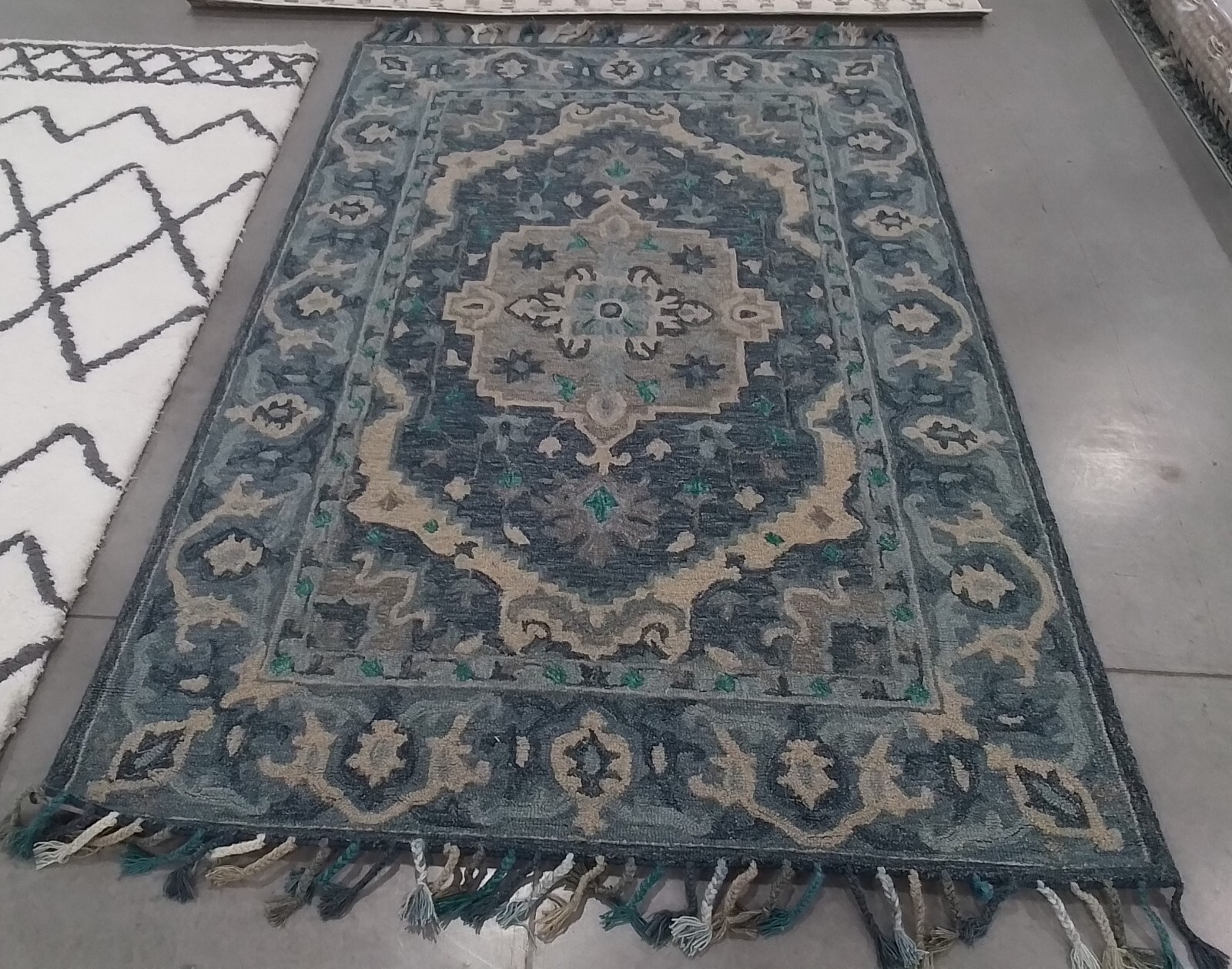 DBLUE / GREY 5'-0" x 8'-0" Broken Thread Rug, Reduced Price 1172774005 APN230A-5 gallery