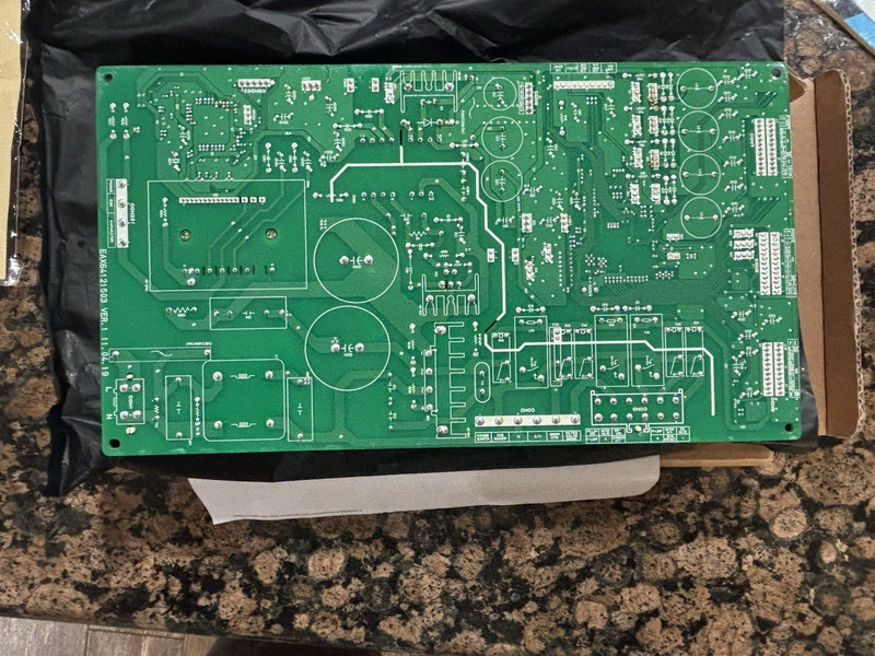 LG Refrigerator Control Board EBR73304207 OEM New Open Box PCB gallery