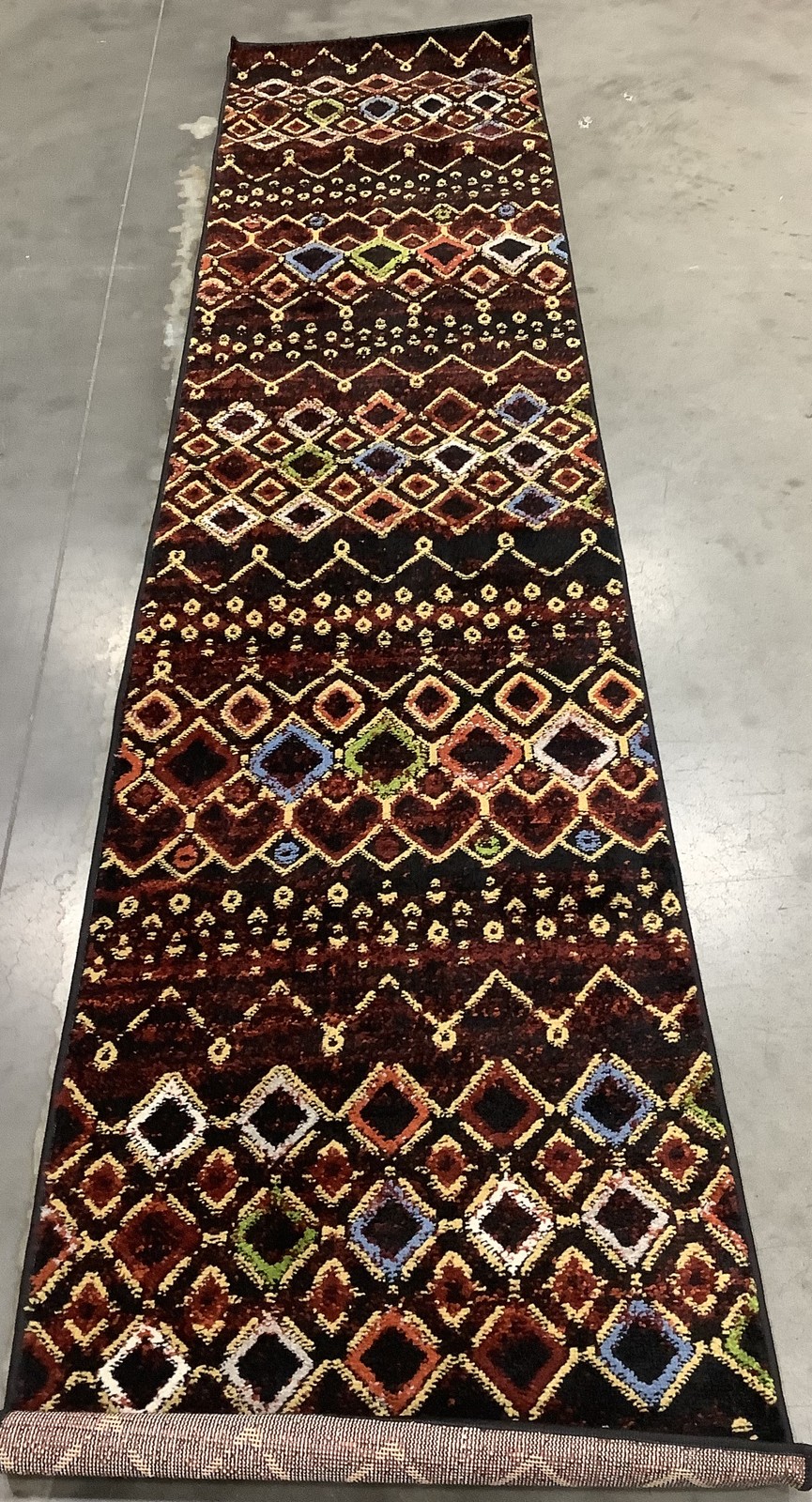 BLACK / MULTI 2'-3" x 10'-0" Flaw in Rug, Reduced Price 1172682352 AMS108P-210 gallery