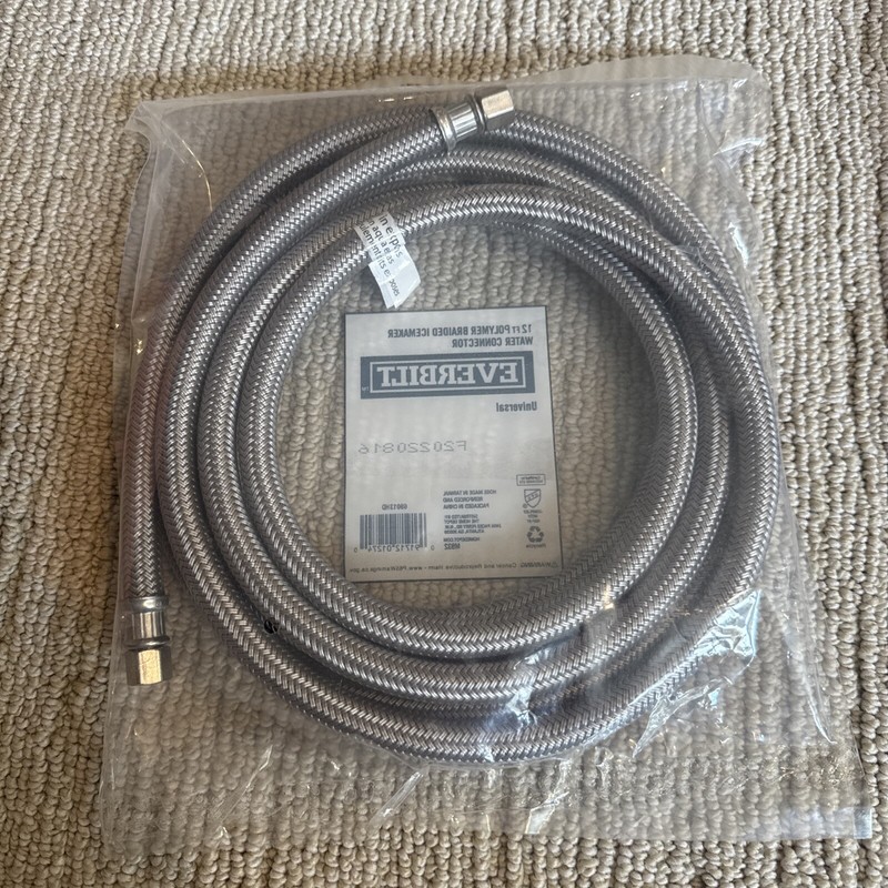 Everbilt Universal 12ft Polymer Braided Ice Maker Water Connector gallery