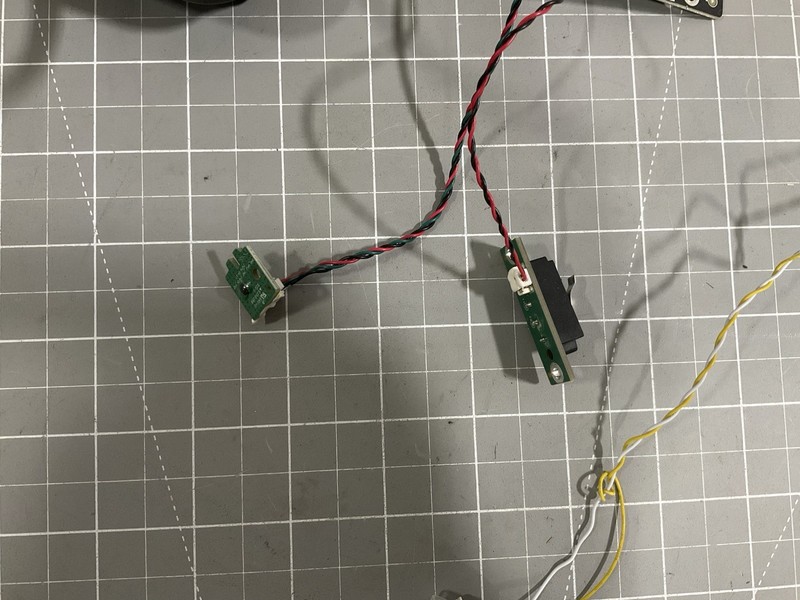 iRobot G185020 Roomba Plus 405 Combo Robot Vacuum Dock Control Board & Motors gallery
