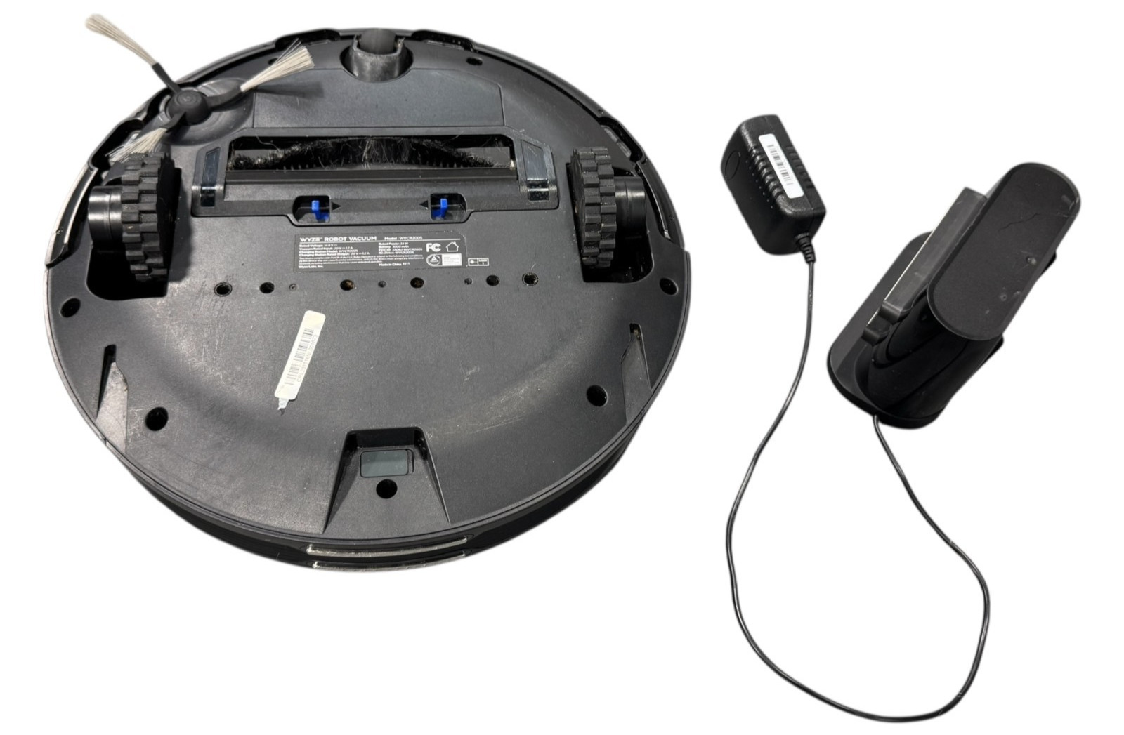 ✅ Wyze WVCR200S Robot Vacuum Cleaner Smart Mapping Black Excellent ✅ gallery