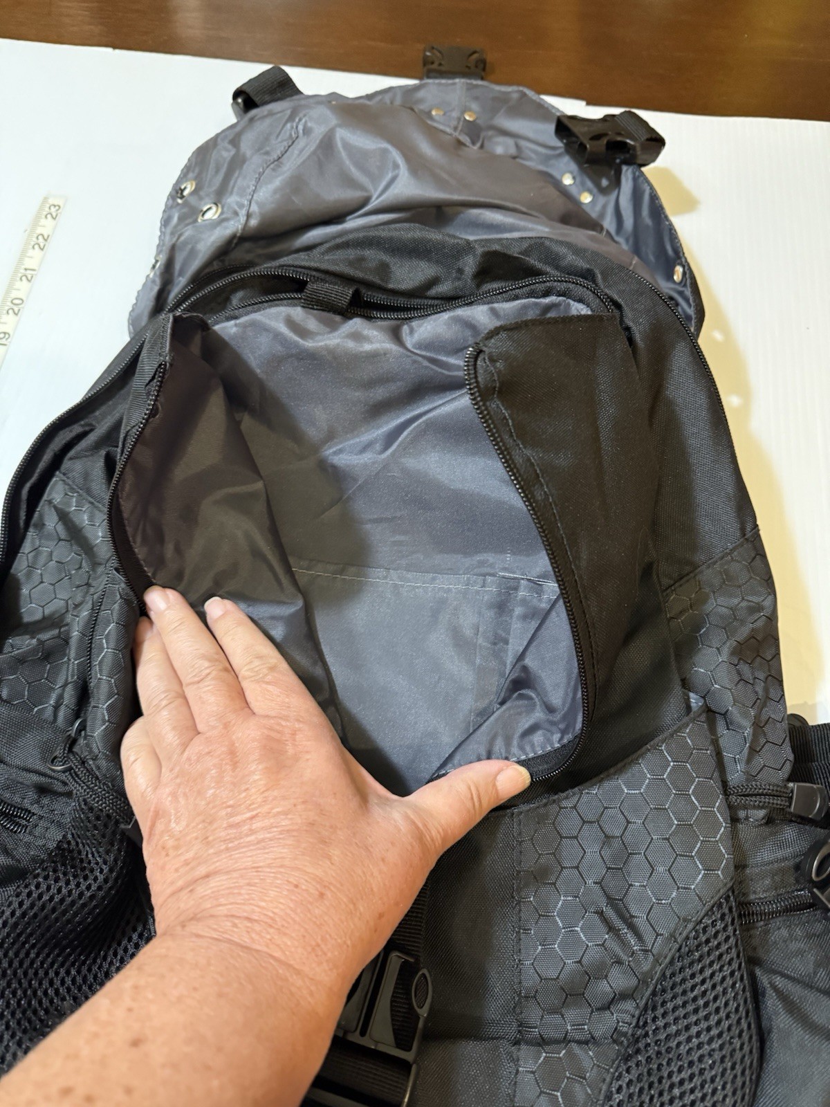 NWT Cliff Hanger  BLack Backpack Multiple Pockets Extra Padded Back Holds Laptop 3