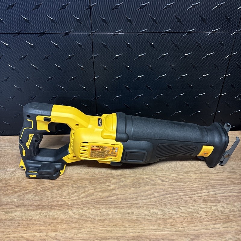 Dewalt DCS384 Reciprocating Saw Tool Only gallery