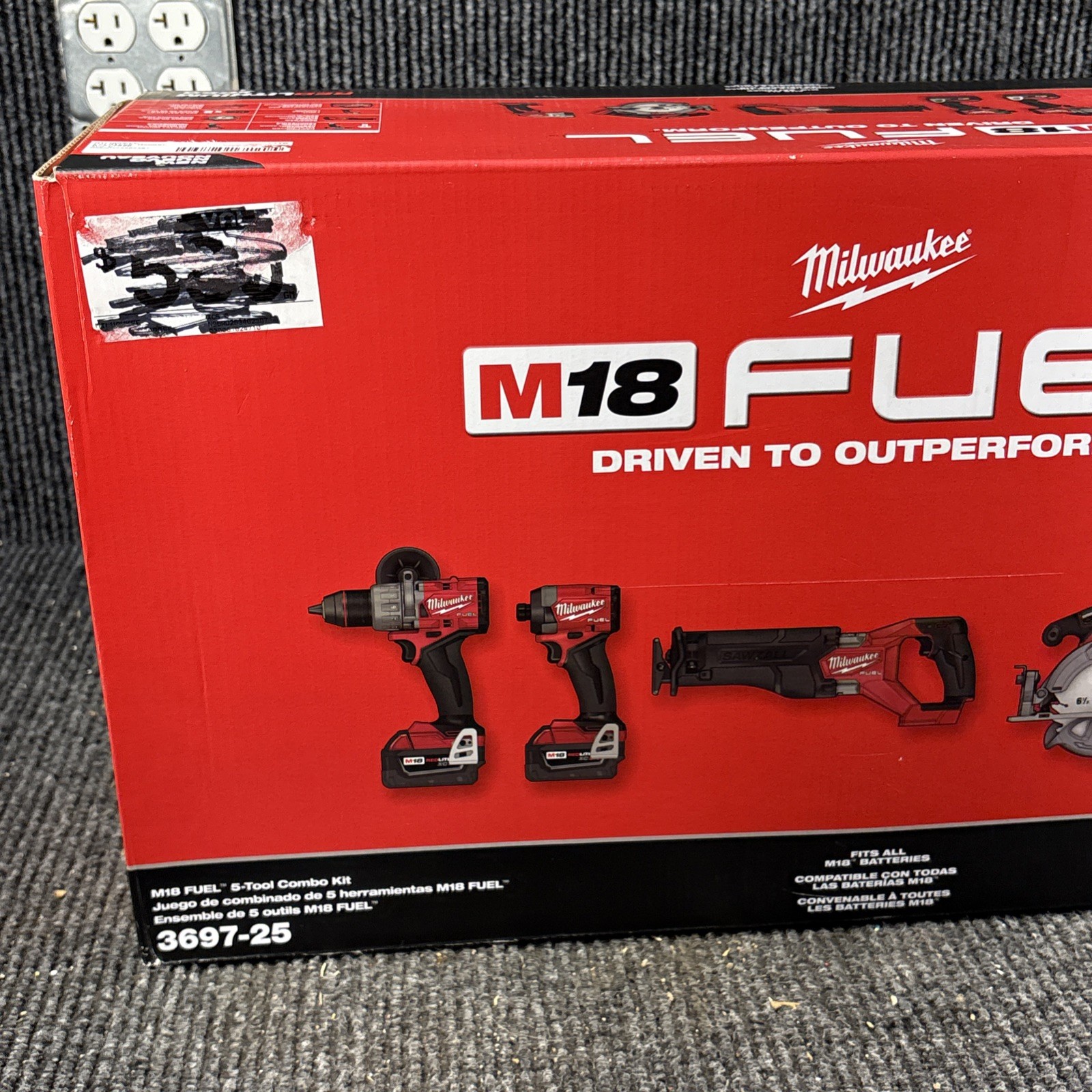Milwaukee 3697-25 18V Tool Combo Kit gallery