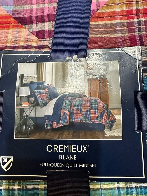 NWT Cremieux Blake Patchwork Full/Queen Quilt & Shams Set 3pc gallery