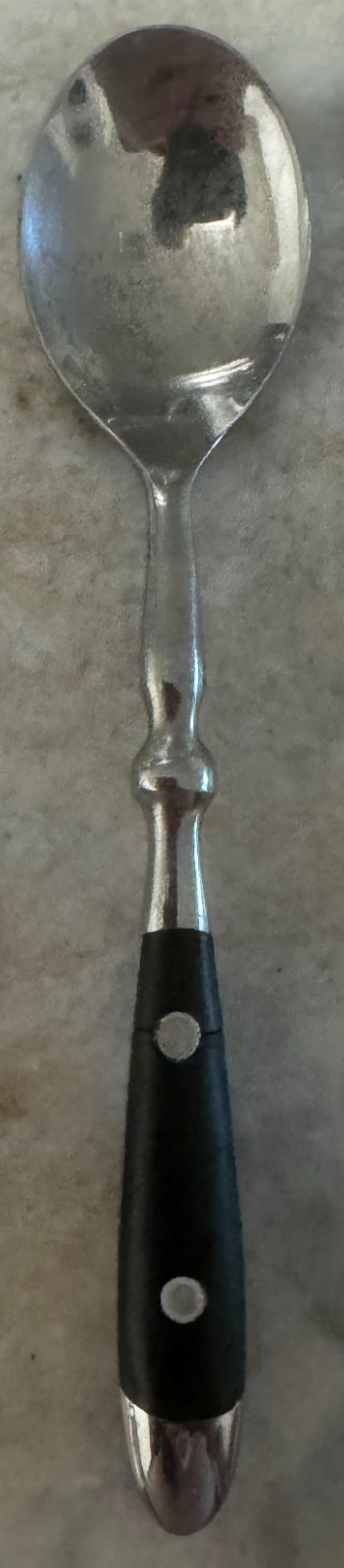 Bistro-Green by Hampton Silversmiths stainless Green 2 Rivets, Ball Handle 7pc gallery