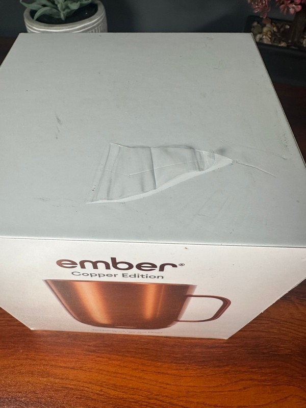 Ember Mug 2 - Copper Limited Edition 14 oz - Brand New Sealed Small Plastic Tear gallery