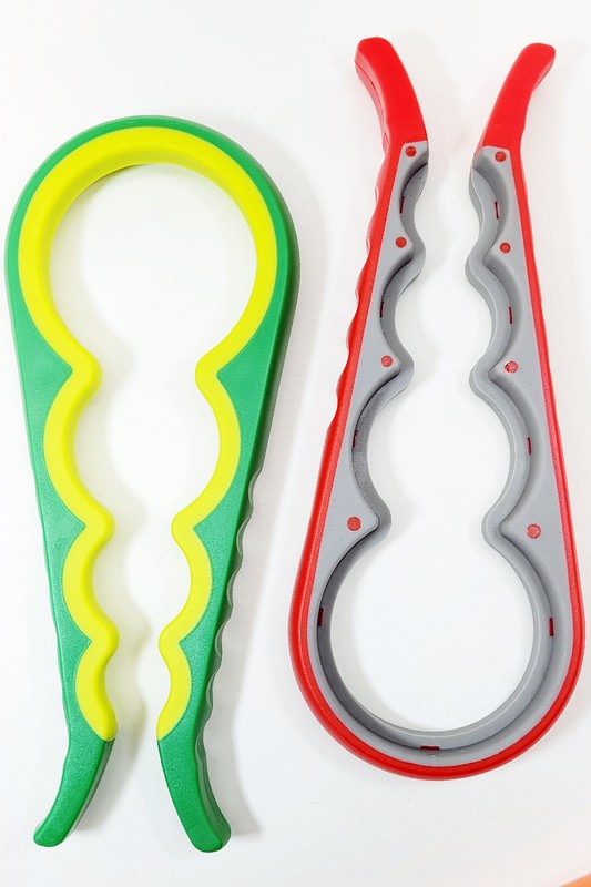 Grip & Twist Jar Opener - Adjustable & Easy-To-Use gallery