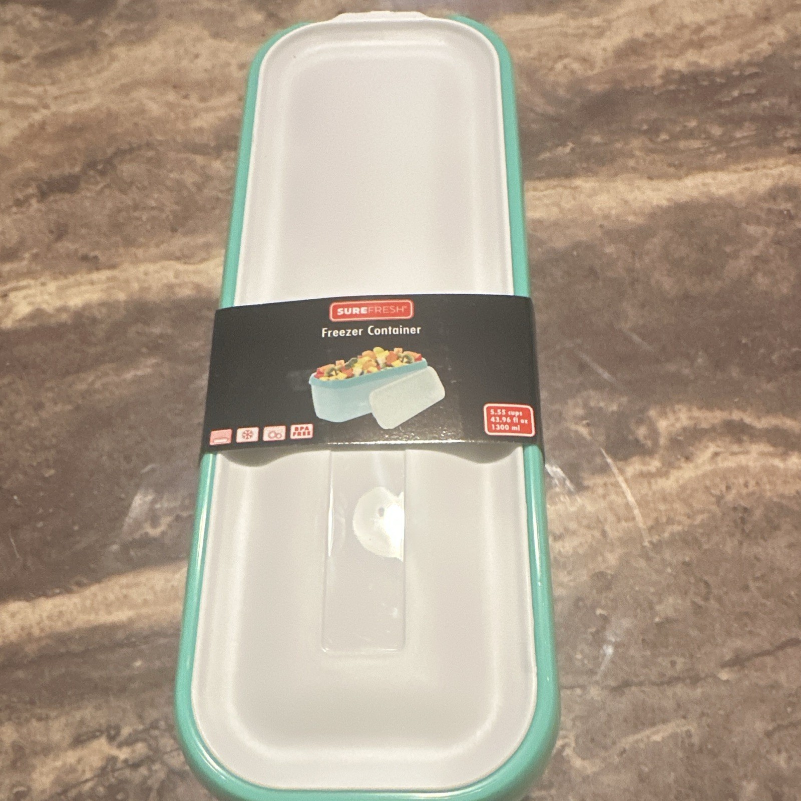 SureFresh 5.5 Cup (1300 ml) Plastic Freezer Container Set, White/Green Snap Lid gallery