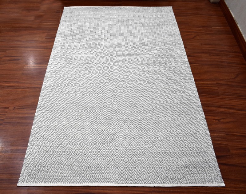 Hand Woven 100% Wool Reversible Diamond Pattern Flatweave Area rug Ivory Gray gallery