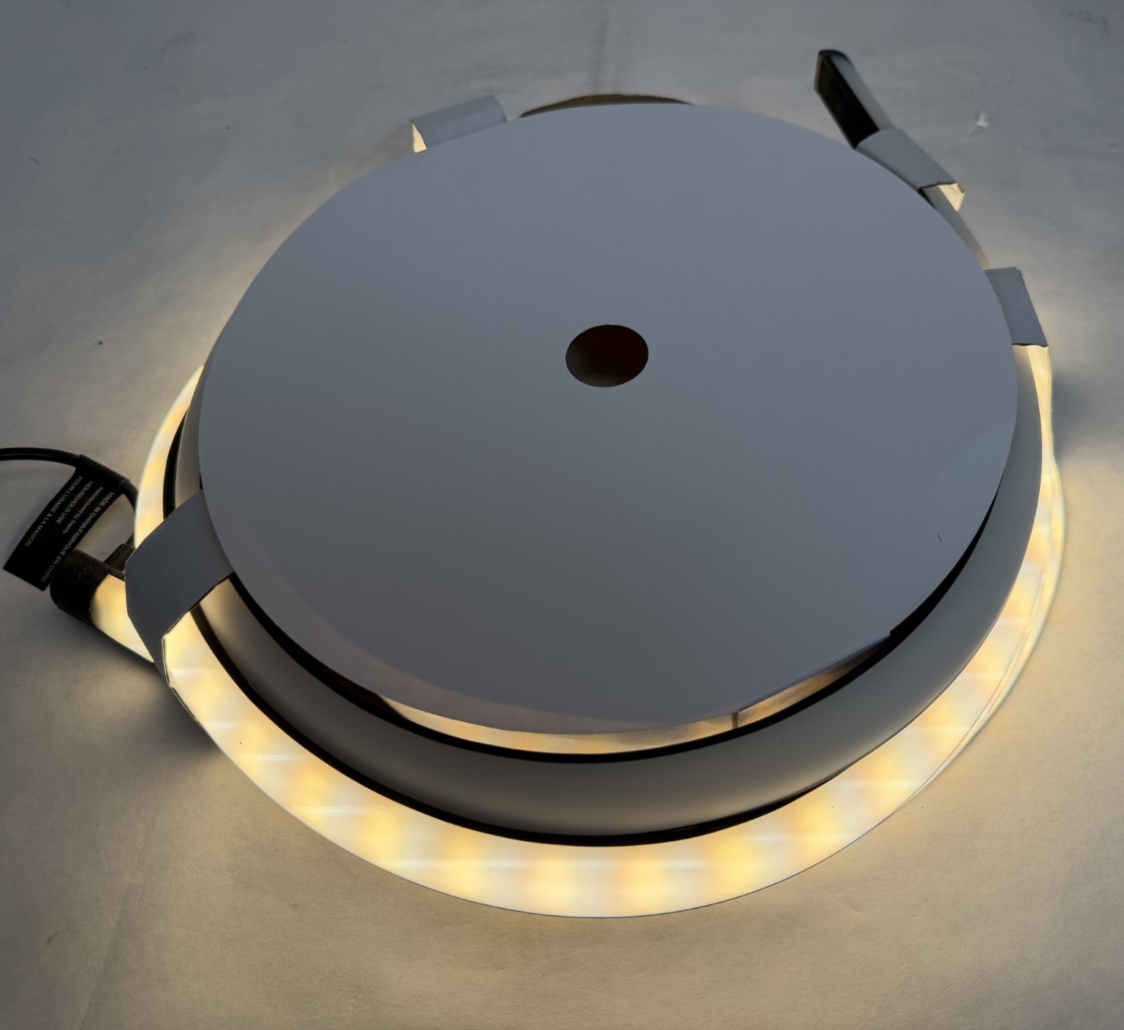 Philips Hue Play Gradient 75" LED Lightstrip-Requires Bridge & Sync Box -DEFECT gallery