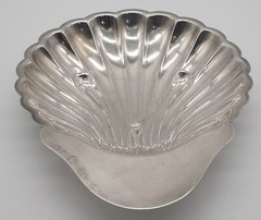 CHRISTOFLE Fleuron Silver Plated, Shell Serving Dish, 21,5 cm / 8.46 Inch.