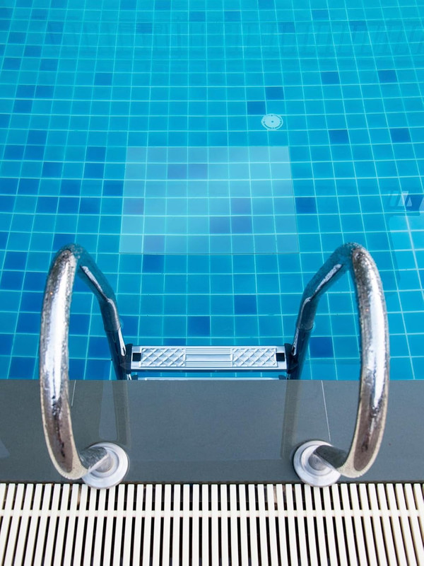 Exlarge Clear Pool Liner Repair Patch - 4Ft X 2.8Ft Self-Adhesive PVC Vinyl Patc gallery