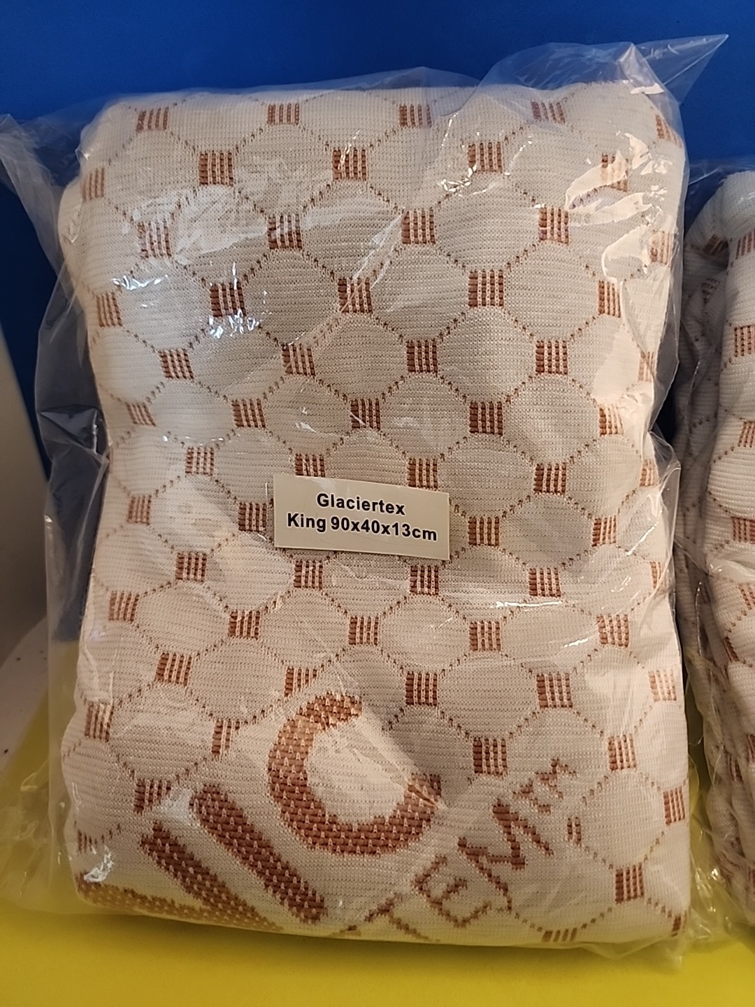 Pillowcases 2 King Size Ionic Brown & Beige Zip-Up Glaciertex King 90x40x13 cm gallery