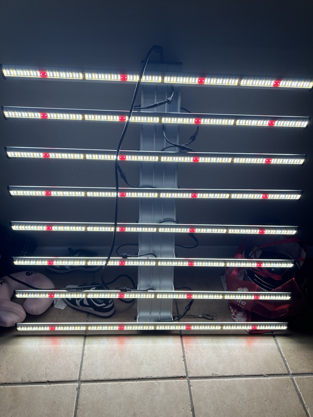 Spectre Phaser x660 Pro LED Grow Light Full Spectrum gallery