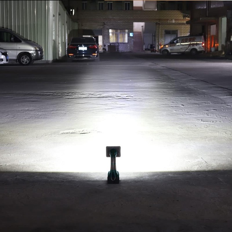 Bright 1000LM 9W Cordless LED Work Light Compatble with Makita 18V LXT Battery gallery