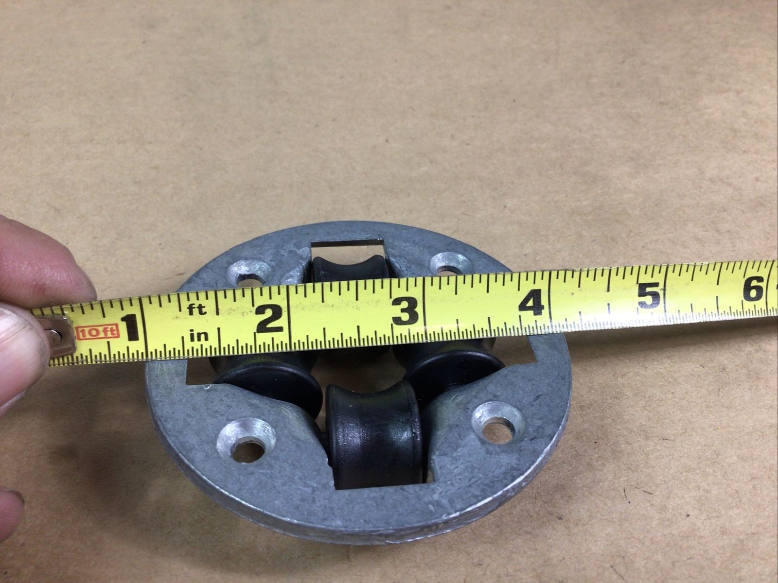 REELCRAFT Hose Roller Guide, For 1/4 to 3/8 ID Hose HR1059 NEW gallery