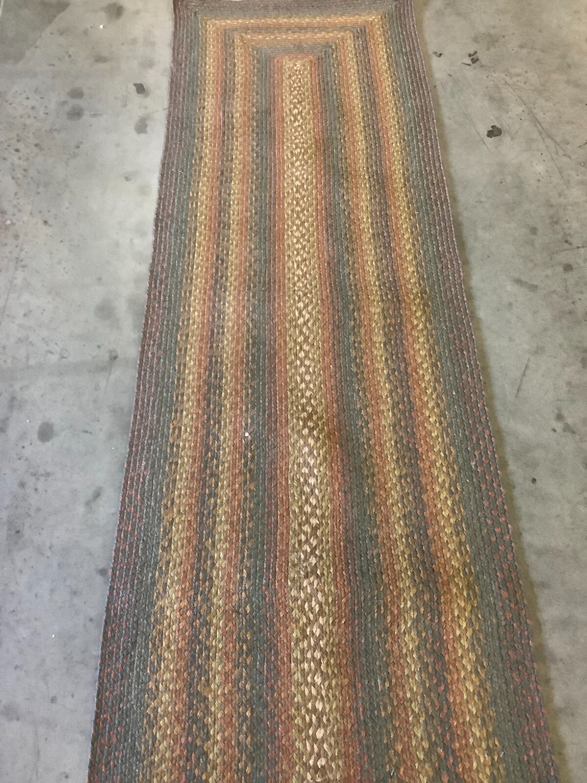 GREEN / RUST 2'-3" x 8'-0" Back Stain Rug, Reduced Price 1172673982 BRD652P-28 gallery