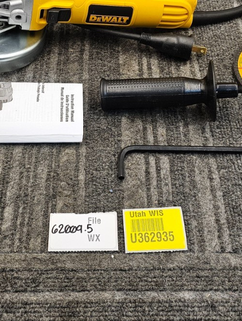 DEWALT DWE4011 18V Small Angle Grinder w/ One-Touch Guard 4-1/2" gallery