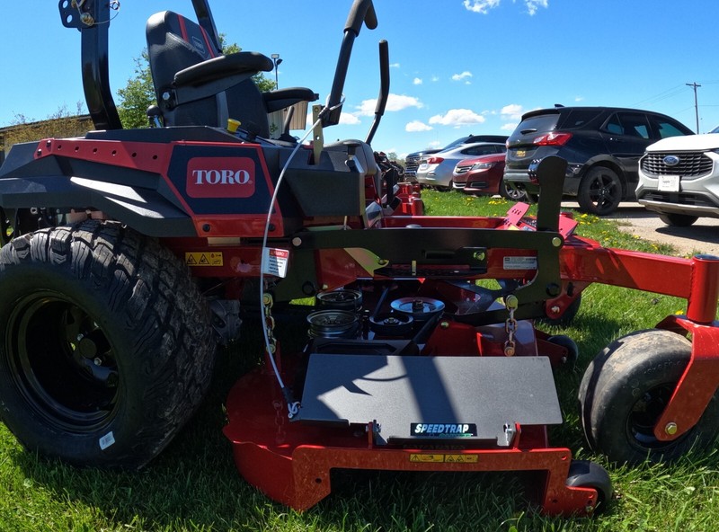 Speedtrap® Chute Blocker Toro® Titan® & Titan Max 48"/54"/60" 2 Minute Install! gallery