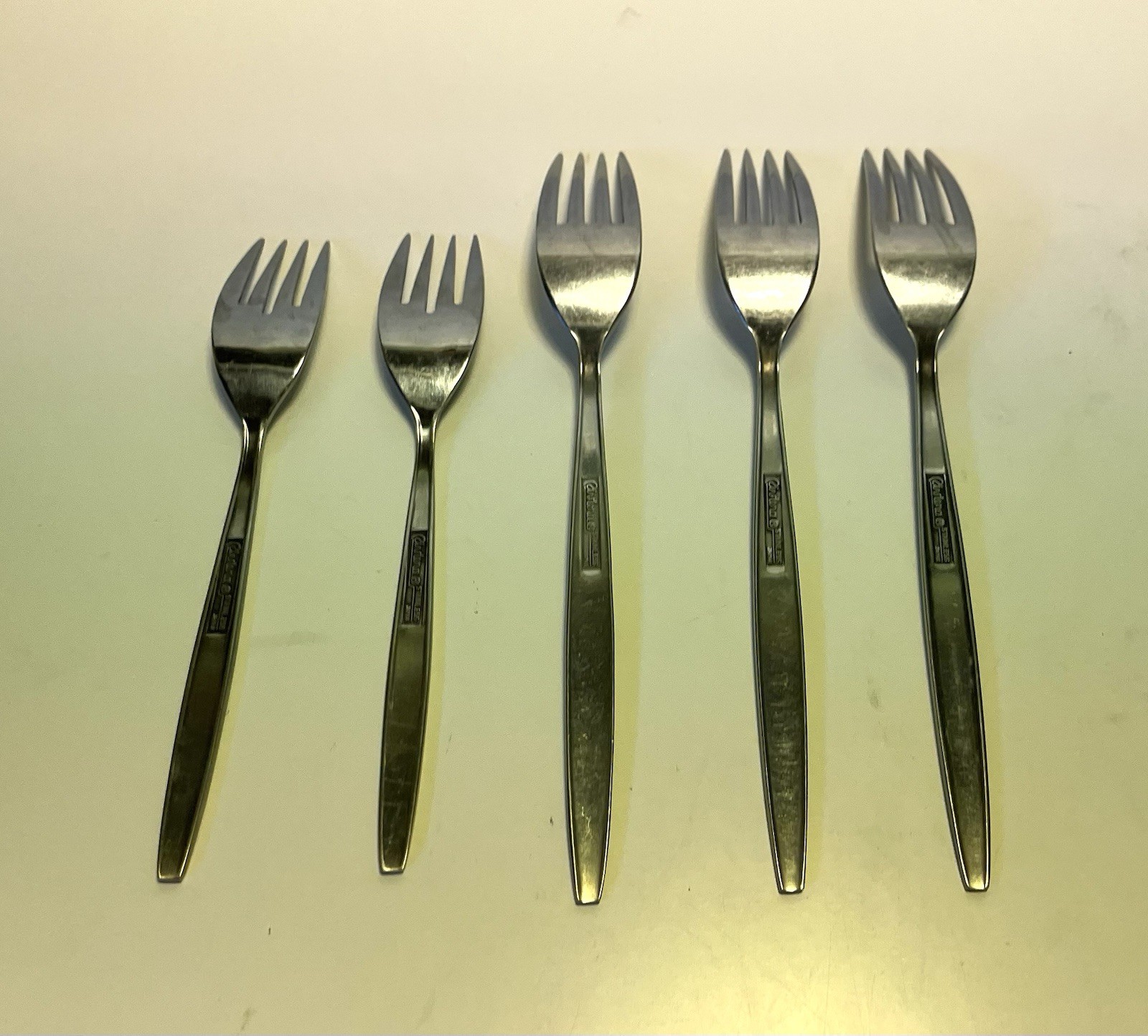 Vintage Riviera stainless flatware 1 5 pieces 3 dinner forks, 2 salad forks VG gallery