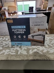 Serenity Tempur-Pedic Cooling Memory Foam Mattress Topper Queen Open Box