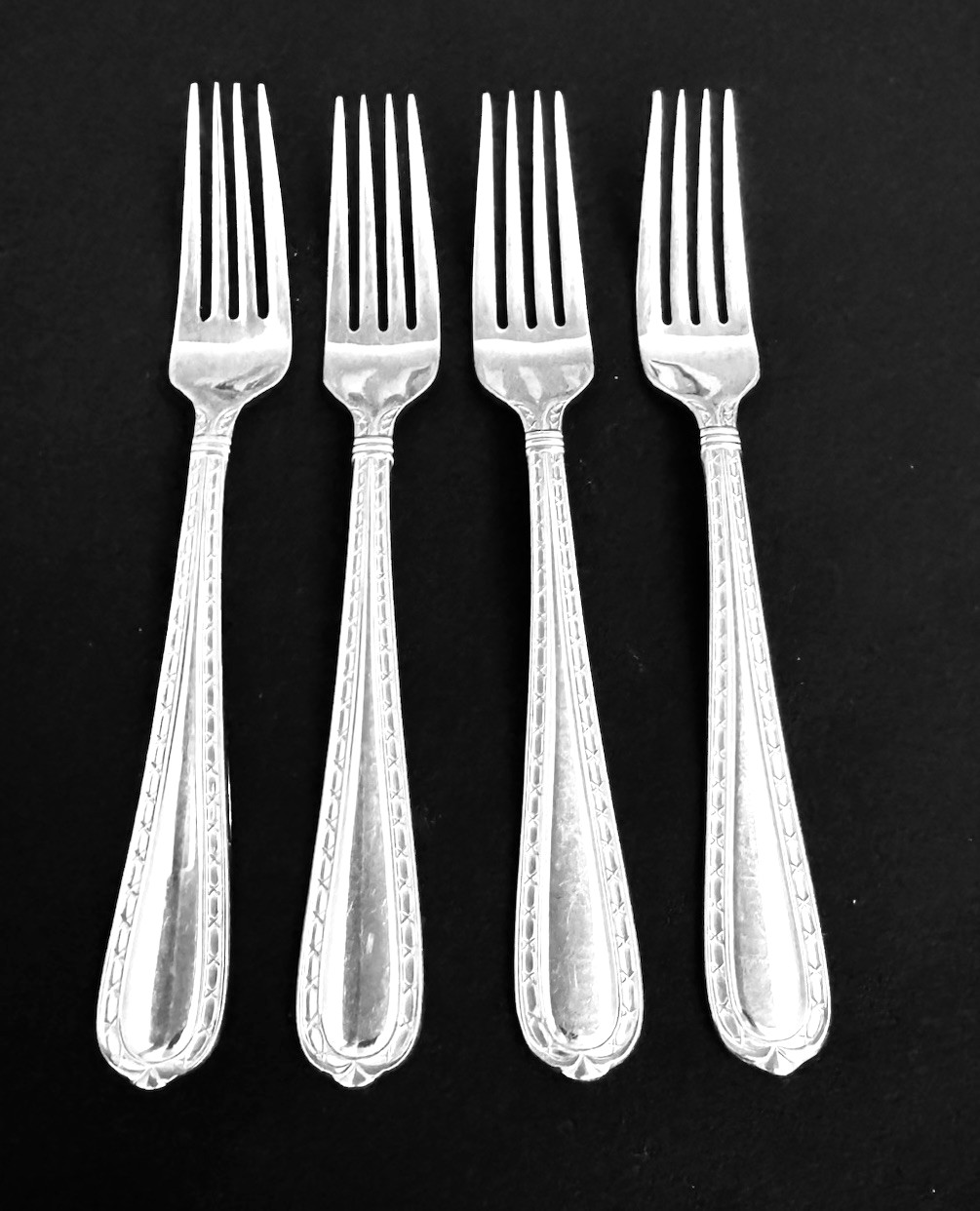 HAMPTON Silversmiths NOBILITY Set Of 4 DINNER FORKS 7 1/8" Stainless 18/10 gallery