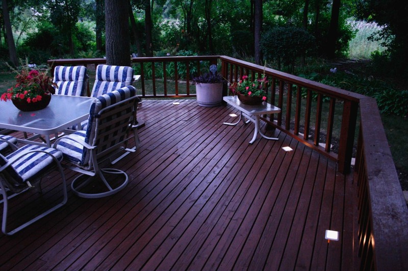 ( 4 PACK) Kerr Lighting Deck Lights (4" x 3") - For Decks Docks & Stairs gallery