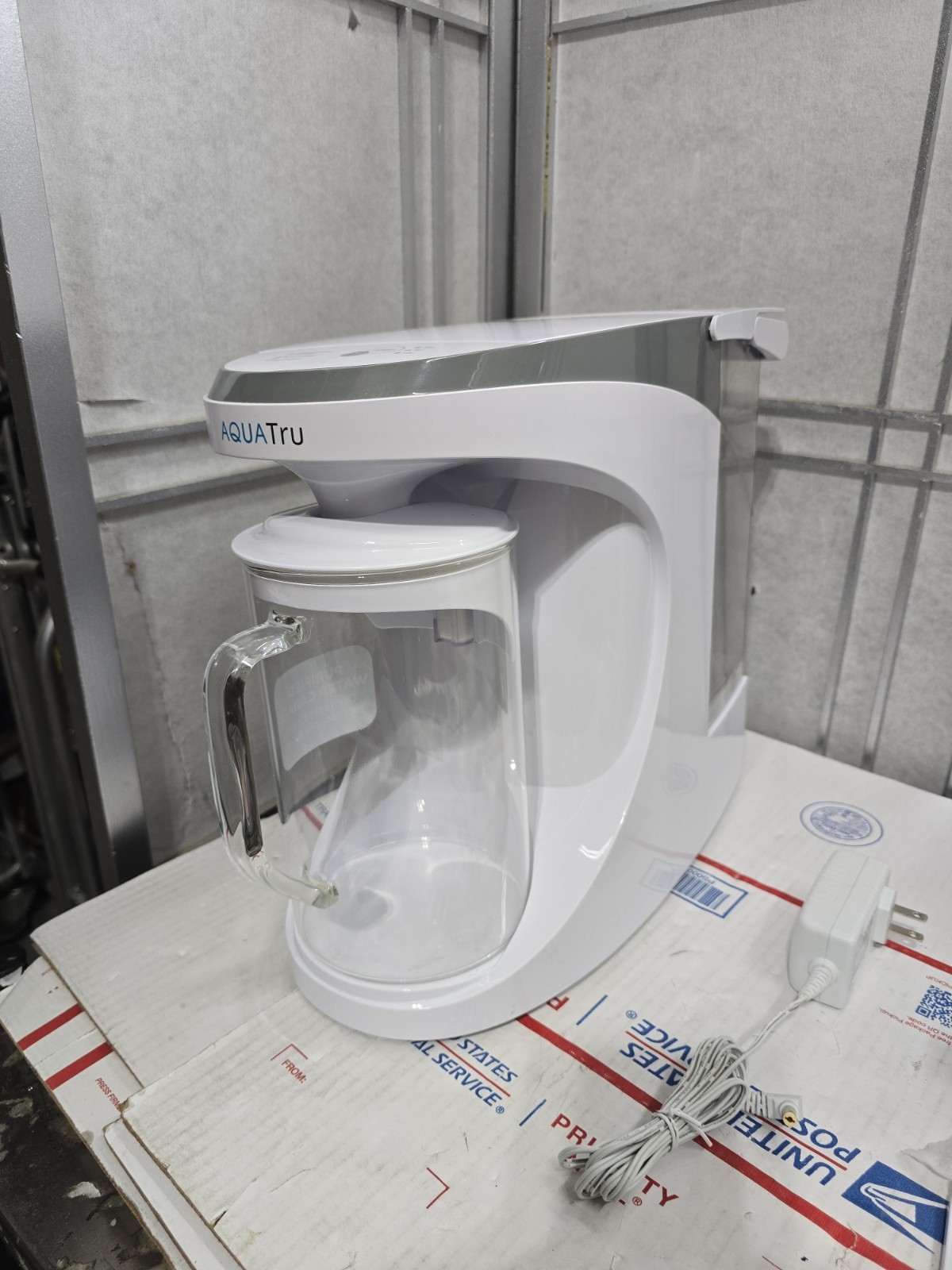 AQUATRU Carafe Countertop Reverse Osmosis Water Purifier with Filters V.Clean gallery