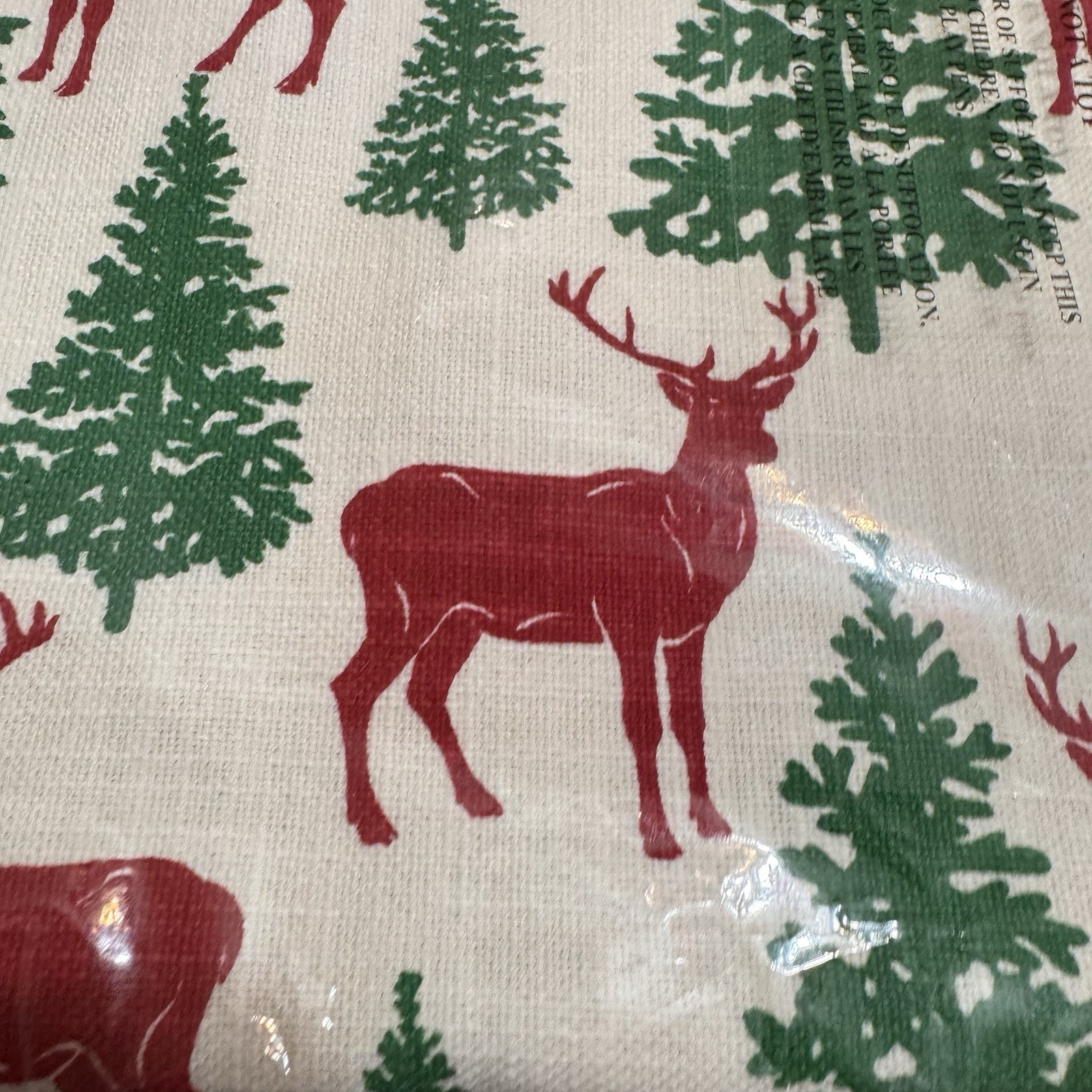 Saro Lifestyle Cerf Collection Deer & Trees Christmas Table Runner, 14”x 90” gallery