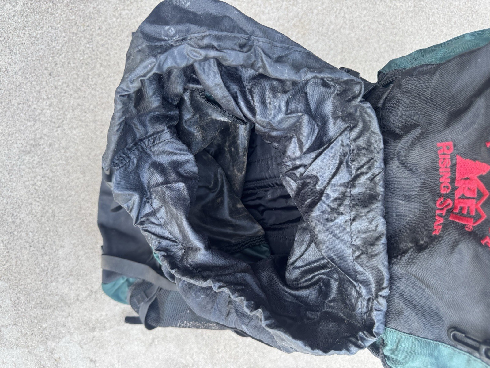 REI Co-Op Traverse Rising Star 5