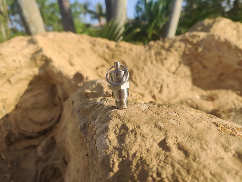 BINKS DEVILBISS Safety Valve for 80-295 2 Quart Pressure Pot gallery