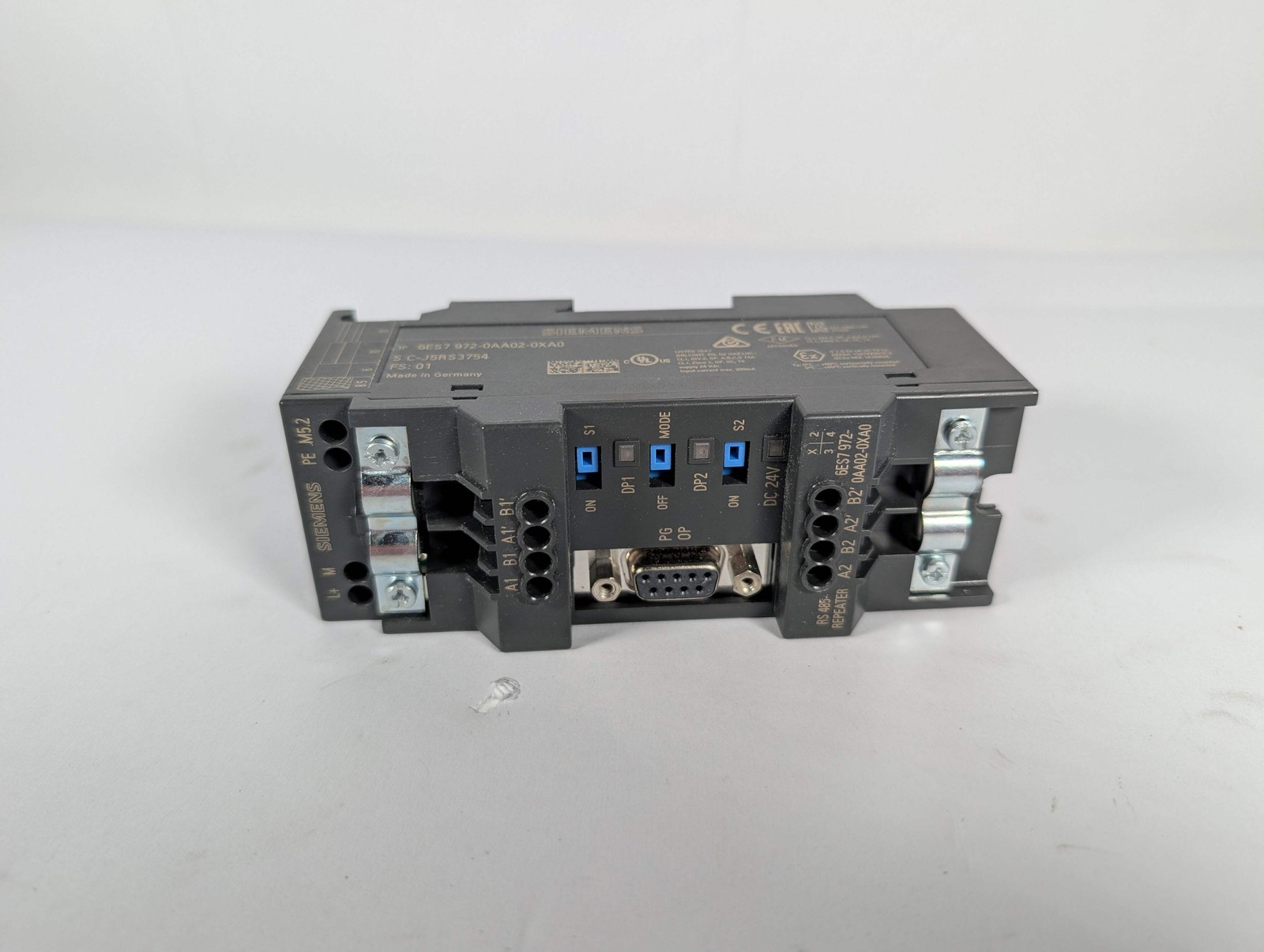 Siemens - RS 485 Repeater for PROFIBUS - 6ES7 972-0AA02-0XA0 - New gallery