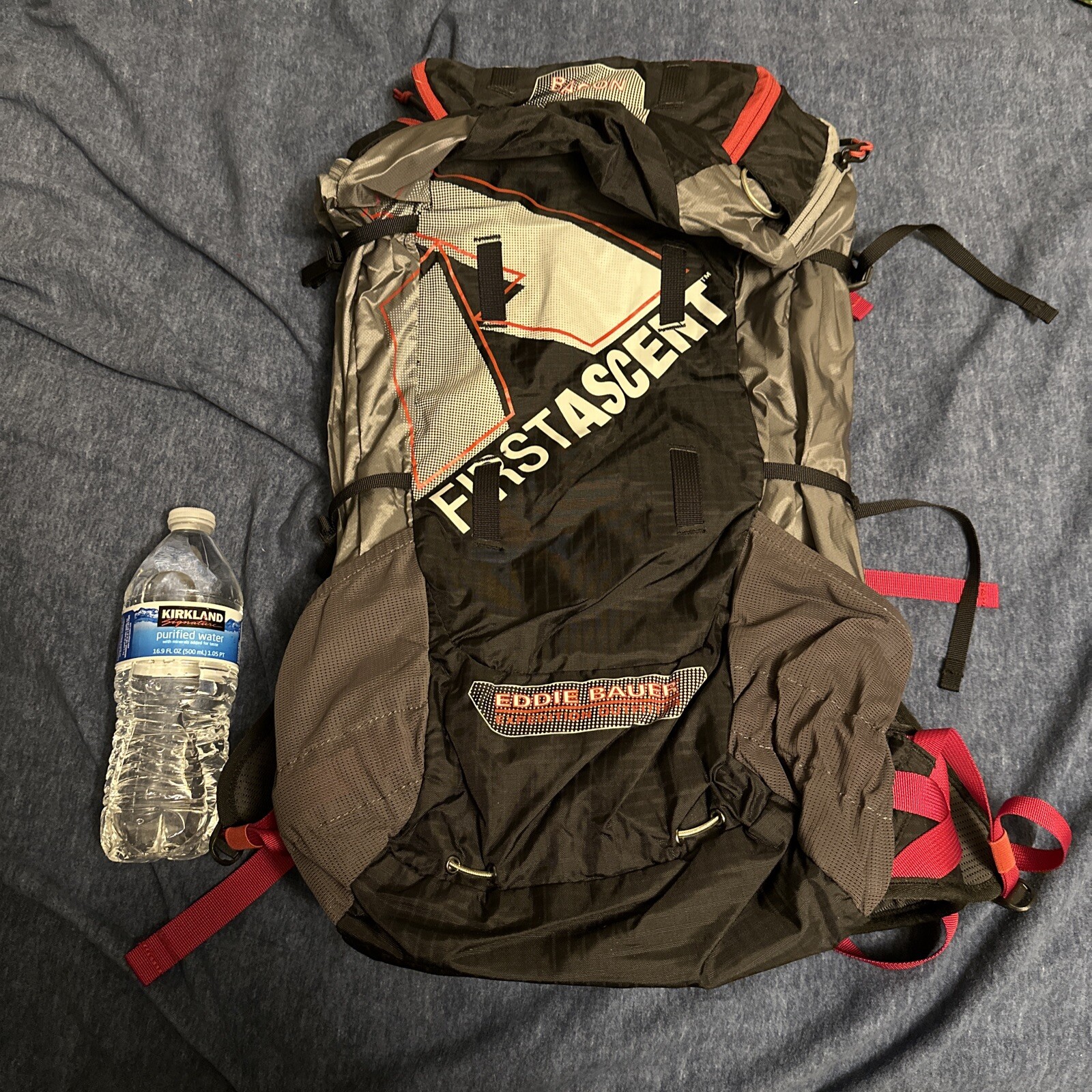 Hiking/climbing Backpack: Eddie Bauer – First Ascent bacon lightweight Backpack