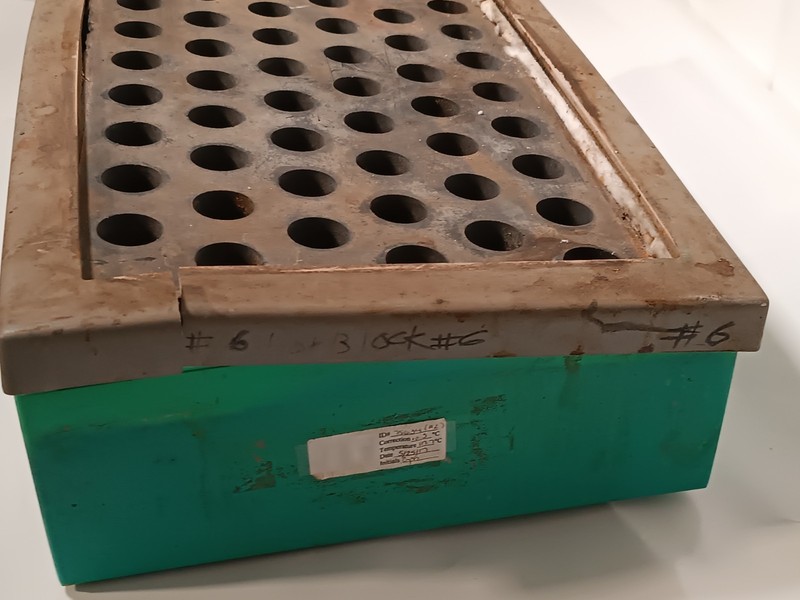 Custom hot block with 2-prong plug, 19.5 x 13 x 5 inches, loose frame as shown gallery