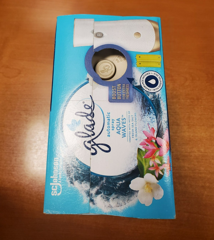 Glade Automatic Spray Kit 1 Automatic Unit + 1 Aqua Waves Spray Refill 1526-E15G gallery