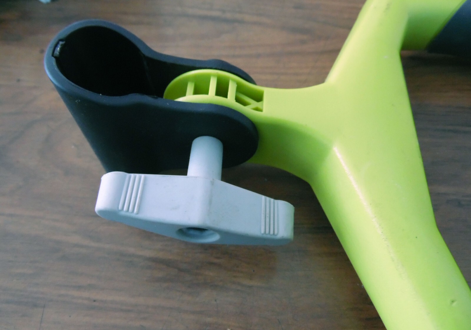 Ryobi 351182001 Handle Assembly for P2008 String Trimmer P2008VNM Free US Ship gallery