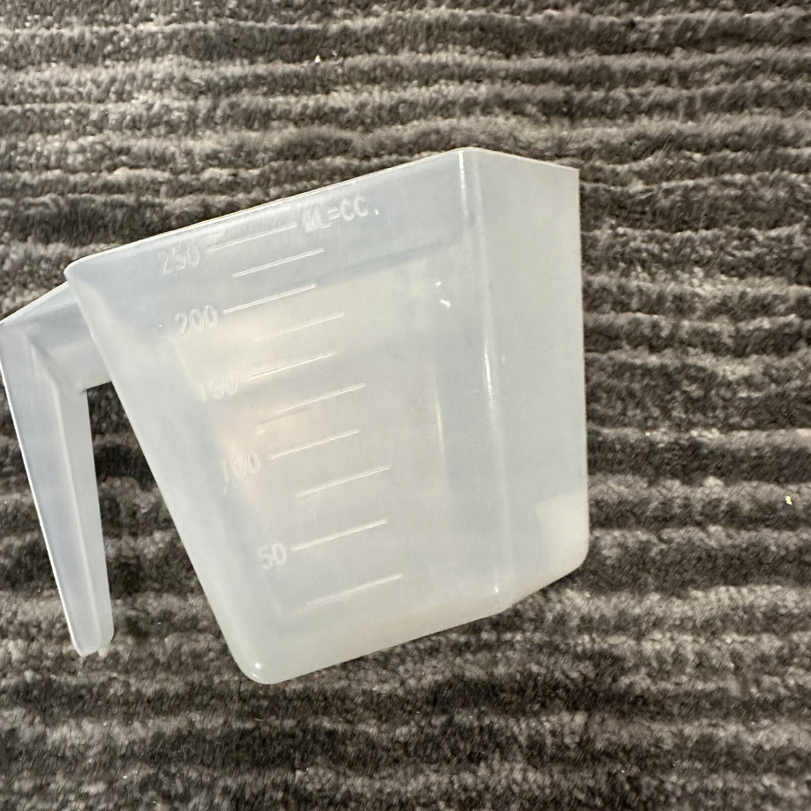 1 Cup Plastic Measuring Cup Pouring Laundry Rectangle Cup Oz Ounces ML & CC New gallery