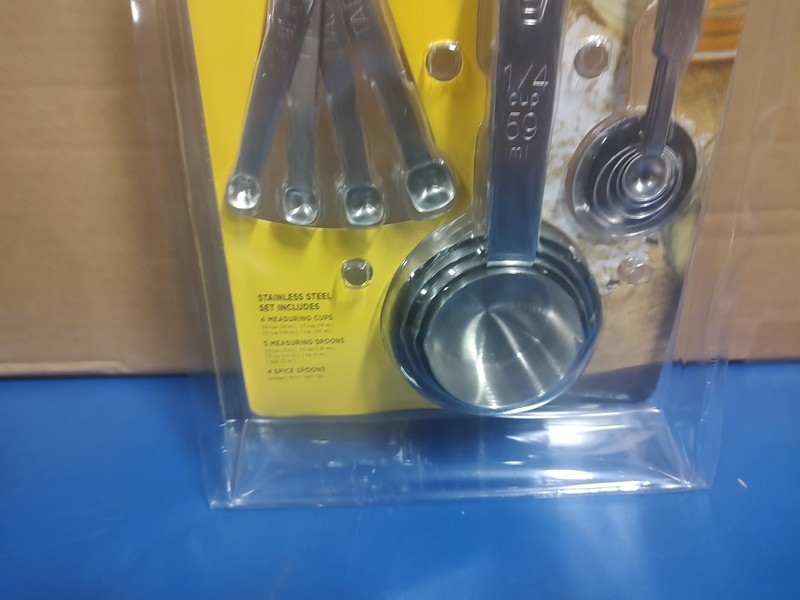 TableCraft Baker's Dozen Measuring Set Stainless steel New in Box gallery