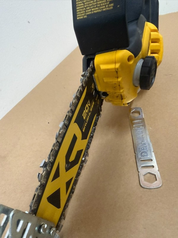 DEWALT DCCS623 20V MAX XR 8” Pruning Chainsaw (Tool Only) gallery
