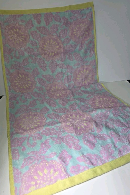 Hand Towels (2) Bianca Exclusive Purple Lime Lilly Floral style # 5972 HP gallery