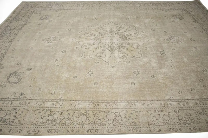 Muted Beige Antique Distressed Oriental Rug Classic Floral Carpet 9'5X12'5 ft gallery