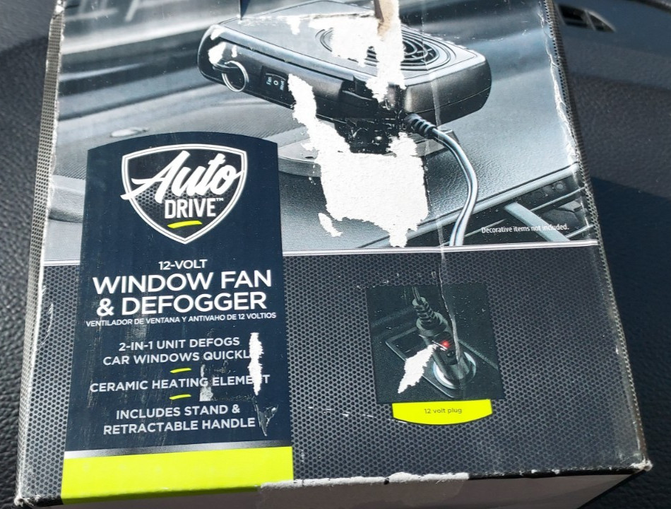 Auto Drive 12-Volt Window Fan & DeFogger 2 in 1 Unit defogs with stand gallery