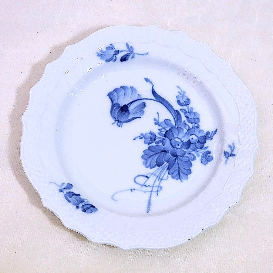 Rare Royal Copenhagen Blue Flower Braided Dessert Plate 1625 701 gallery