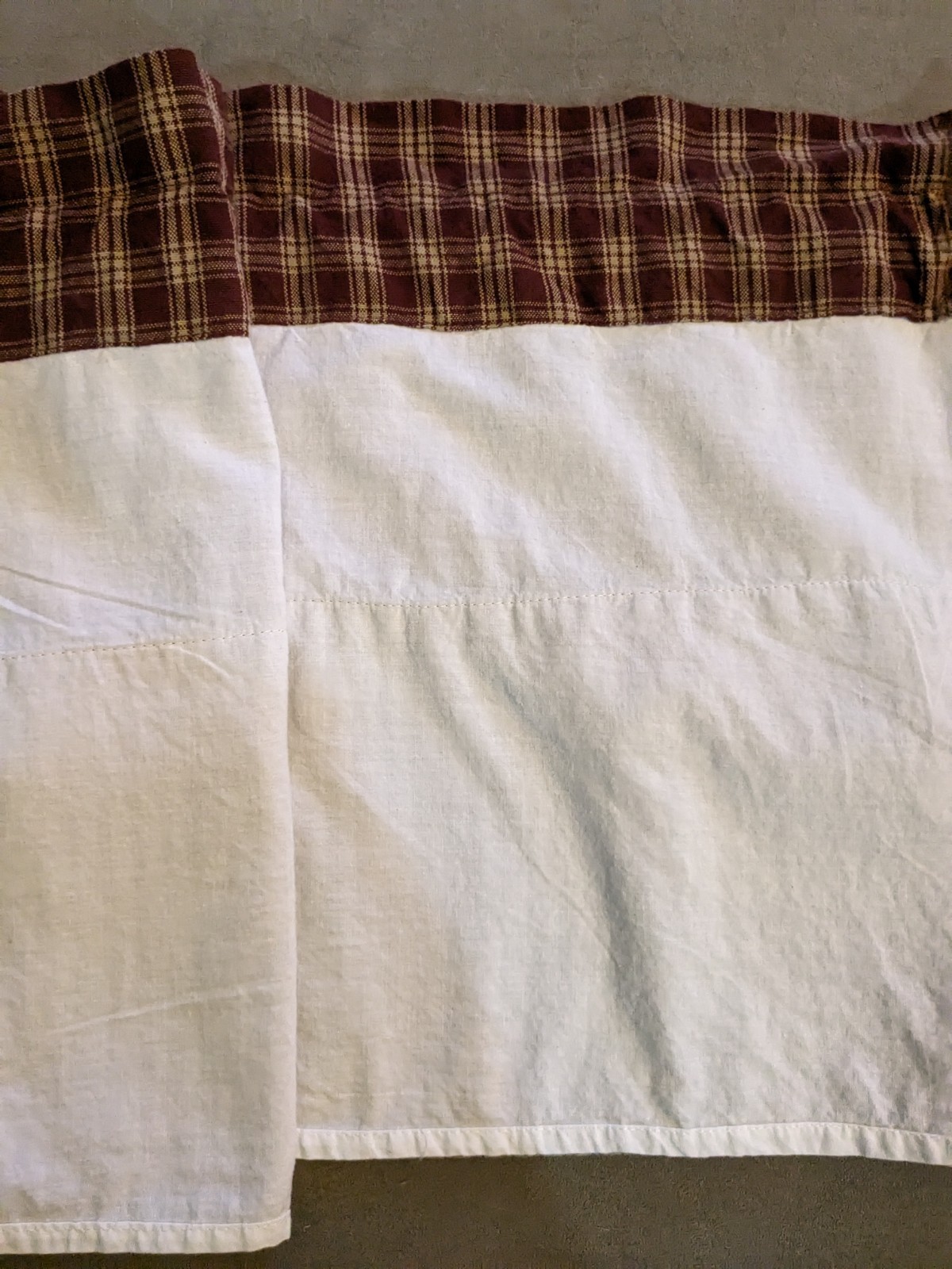 Park Designs Country Lined Valance Primitive 12" X 70" Plaid Burgundy gallery