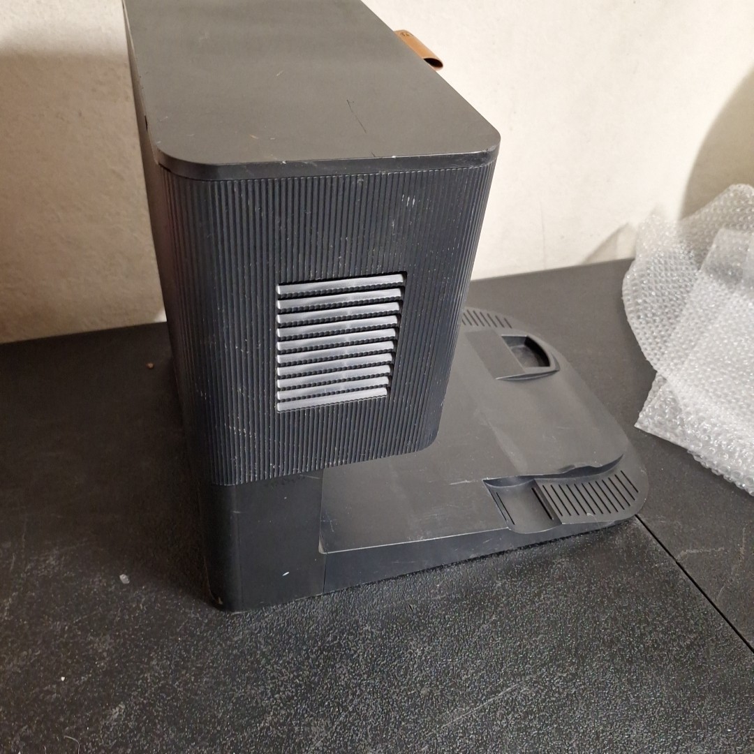 iRobot Clean Base Dirt Disposal Charging Dock Roomba J7 J8 J6 ADG-N1 gallery
